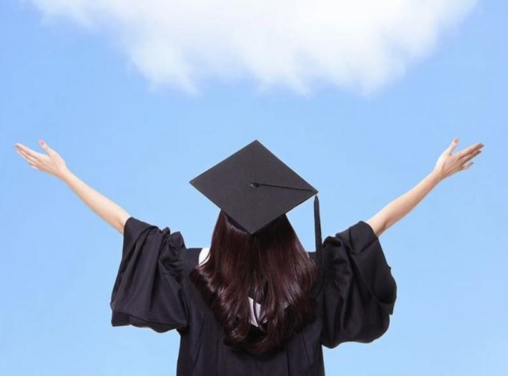 Thoáng như... tốt nghiệp cao học